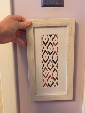 Geometric Framed Wall Art - 11" x6"
Modern geometric framed artwork